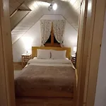 Holiday home Zielony Domek *